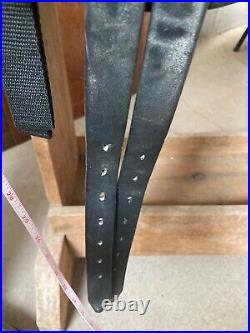 17.5 Custom Saddle Zalud dressage saddle Medium Wide Black Short Roll