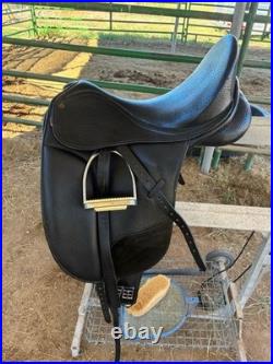 17 Bates Isabel Werth Dressage Saddle