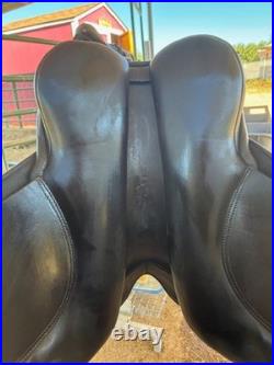 17 Bates Isabel Werth Dressage Saddle