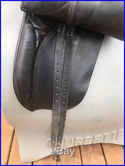 17 County Competitor Dressage Saddle Set. Includes leathers, irons and 2 girths