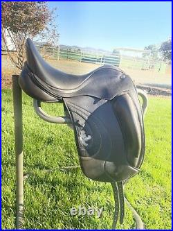 18 Fairfax World Class Dressage Saddle