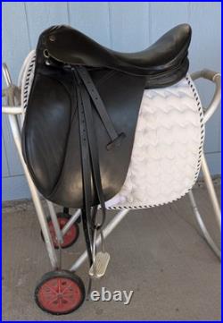 18 Inch Dressage Saddle, State Line Tack Brand with girths and bag