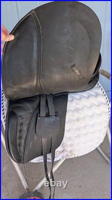 18 Inch Dressage Saddle, State Line Tack Brand with girths and bag