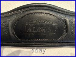Albion dressage girth 20 EUC, black