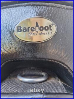 Barefoot London Treeless Dressage Saddle + Accessories Size 1 Barefoot London Treeless Dressage Saddle + Accessories Size 1