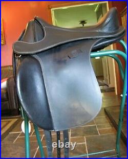 Barefoot Wellington Treeless Dressage Saddle Leather S-2/cover/Ovation Girth VPS