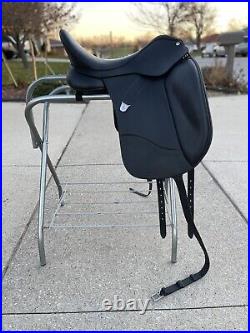 Bates Isabell Dressage Saddle 17