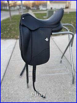 Bates Isabell Dressage Saddle 17