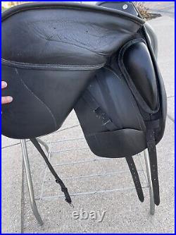 Bates Isabell Dressage Saddle 17