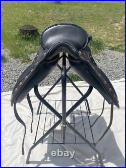 Beautiful and almost brand new Black and Dark Brown DP El Campo Saddle Beautiful and almost brand new Black and Dark Brown DP El Campo Saddle