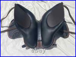 Beautiful and almost brand new Black and Dark Brown DP El Campo Saddle Beautiful and almost brand new Black and Dark Brown DP El Campo Saddle