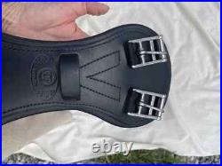 Beautiful and almost brand new Black and Dark Brown DP El Campo Saddle Beautiful and almost brand new Black and Dark Brown DP El Campo Saddle