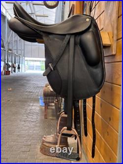 Brown N2 Dressage Saddle 18 Seat MW Tree Short Block Standard Gusset Brown N2 Dressage Saddle 18 Seat MW Tree Short Block Standard Gusset