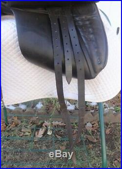 COLLEGIATE Dressage Saddle 17- GREAT! Free NEW Leathers, Stirrups, Girth, Pad