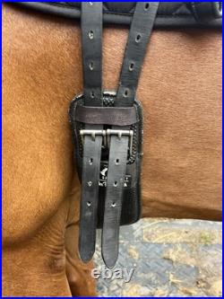 CWD 17.5 SE24 Dressage Saddle CWD 17.5 SE24 Dressage Saddle