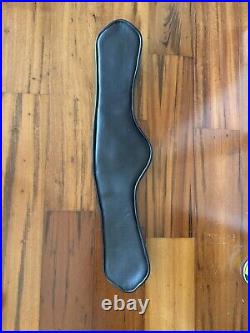 CWD Black Padded Anatomic Contact Short Dressage Girth 24- Lightly Used