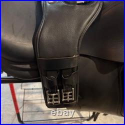 CWD Dressage Saddle, great condition, little use, cover and leathers, 17.5