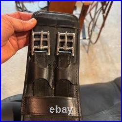 CWD Dressage Saddle, great condition, little use, cover and leathers, 17.5