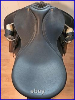 Complete Dressage Tack Package Wintec Saddle 17.5/Leather Bridle/Sheepswool Pad