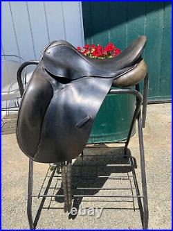 County Competitor Dressage Saddle Black