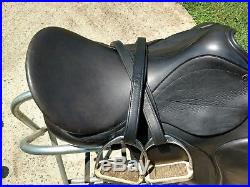 County Connection Dressage Saddle 17.5 M includes leathers, irons and girth