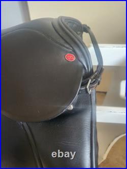 Courbette Berina Dressage Saddle 17.5 Wide Black Leather Excellent Condition USA