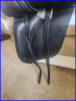 Courbette Berina Dressage Saddle 17.5 Wide Black Leather Excellent Condition USA