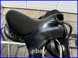 Courbette Bernina 17 Dressage Saddle