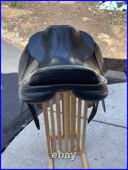 Custom Andy Foster Lauriche Classical Dressage Saddle, BLACK, GREAT CONDITION Custom Andy Foster Lauriche Classical Dressage Saddle, BLACK, GREAT CONDITION