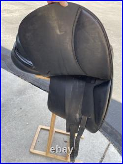 Custom Andy Foster Lauriche Classical Dressage Saddle, BLACK, GREAT CONDITION Custom Andy Foster Lauriche Classical Dressage Saddle, BLACK, GREAT CONDITION