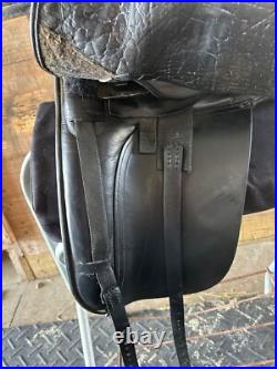 Dressage County Perfection 17.5 MN adjustable flap