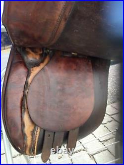 Dressage Saddle With Stirrups And Girth