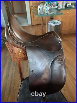 English Crosby dressage saddle