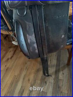 English Crosby dressage saddle