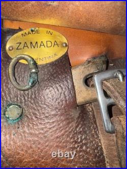 English Saddle And Girth