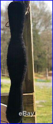 Equipe Black Dressage Girth With Sheepskin 70 cm (27.5)