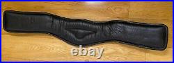 Ergonomic black leather dressage girth, 30, used