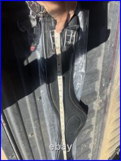 Fairfax Dressage Leather Anatomical Narrow 32 Black Girth