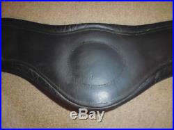 Fairfax Leather Dressage Girth black size 26 standard gauge
