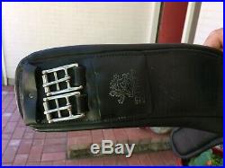 Fairfax leather girth black, dressage size 34 used in good condition. Anatomic