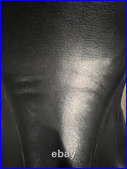 Frank Baines/Aires de Haute 17.5 Dressage Saddle