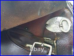 Gidden English saddle Brown Leather 17.5 with girth & irons