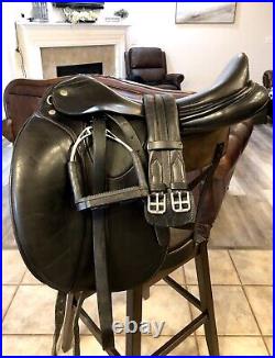 Gorgeous Black M Toulouse Sellier 18 Dressage English Saddle