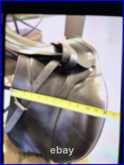 Gorgeous Black M Toulouse Sellier 18 Dressage English Saddle Gorgeous Black M Toulouse Sellier 18 Dressage English Saddle