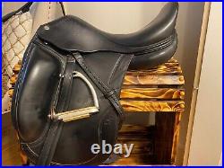 Great Condition 2019 CWD Dressage saddle 18 SEO5 Monoflap with Accessories