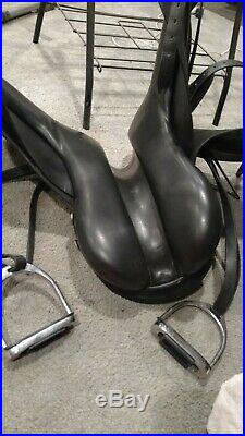 Includes leathers irons girth pad and cover comfortable