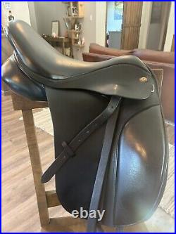 Kent & Masters Dressage Saddle 17.5