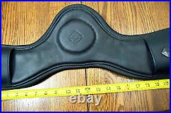 LeMieux anatomical leather girth, black, 60cm 24 dressage or monoflap saddle
