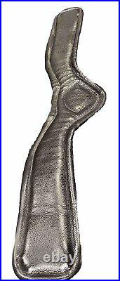 New Fairfax Dressage Leather Anatomical Narrow 30 Black Girth New Fairfax Dressage Leather Anatomical Narrow 30 Black Girth