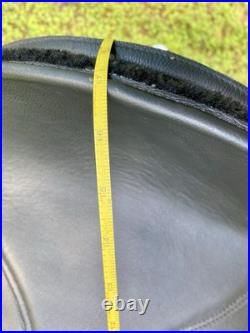 New Leeds Treeless Dressage/Trail Saddle Leather With Adjustable Foam Panels 17 New Leeds Treeless Dressage/Trail Saddle Leather With Adjustable Foam Panels 17